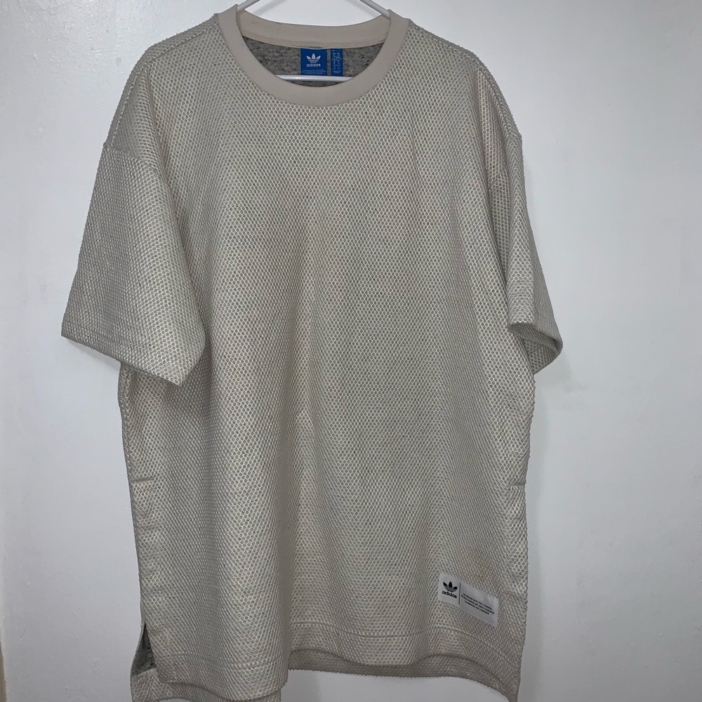 CLOSING- SEND OFFERS Adidas NWOT White XL Sweater